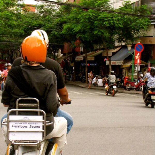 Vespa Tours saigon